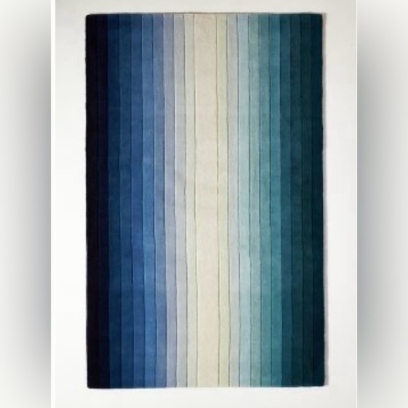 LAST ONE 🔥Blue Ombre Stripe Maximus Rug - Picture 2 of 11